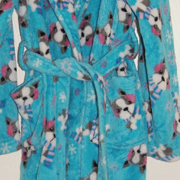 Girls Size 10-12, Blue Plush Comfy Robe, Puppy & Snowflake Print - Picture 2 of 6